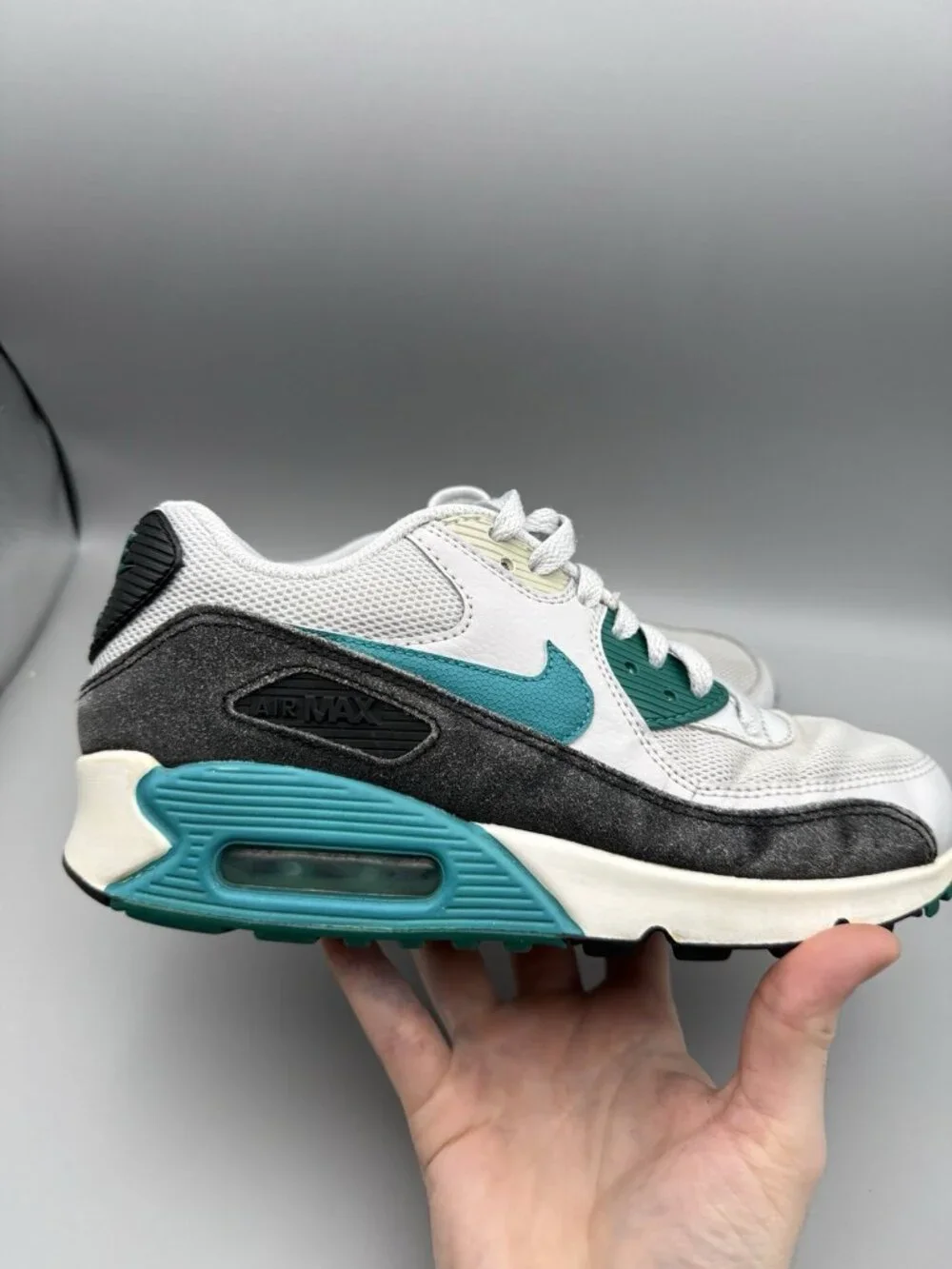 NIKE Air Max 90 Essential Emerald 616730-017 Size 7.5 US Sneakers